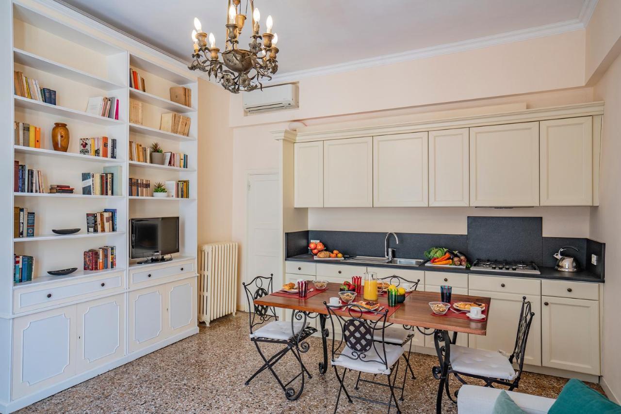 Ca' Grassi 2 Charming Balcony Appartement Venetië Buitenkant foto